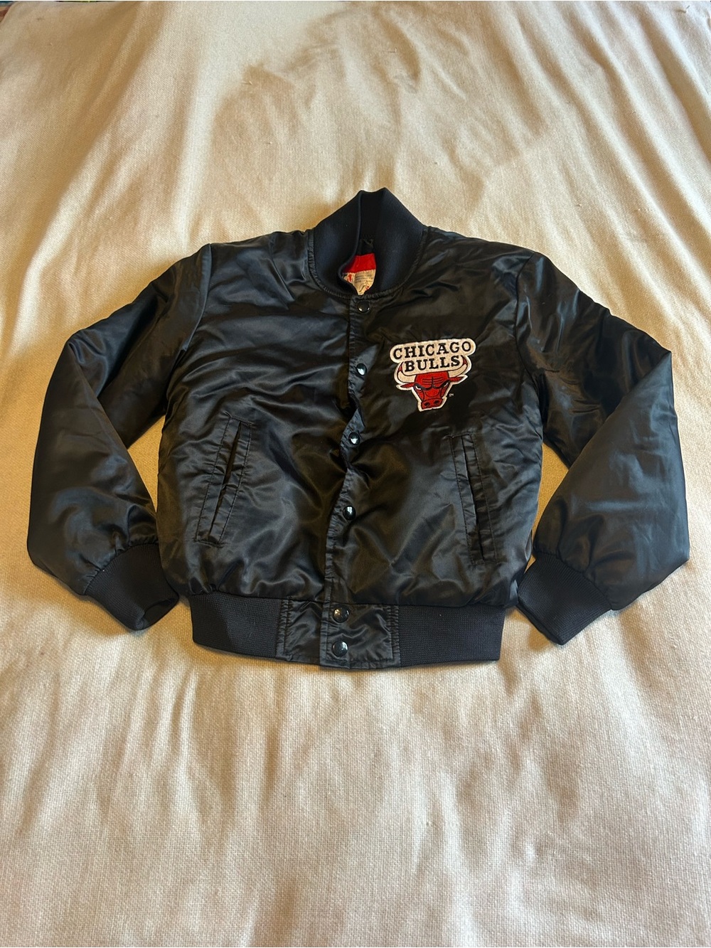 Vintage Shain of Canada NBA Chicago Bulls bomber jacket